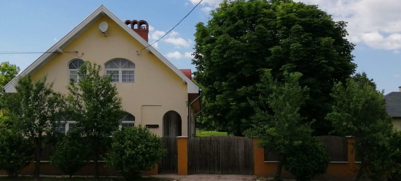 Gesztenye Vendeghaz Ságvár Екстериор снимка